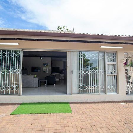 1 Seabreeze Villa Дърбан Екстериор снимка